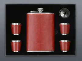zestaw-prezentowy-dla-faceta-piersiowka-270-ml-4-kieliszki-lejek-4225