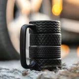 kubek-gadget-master-tyre-450ml-okazja-dzien-chlopaka-rodzaj-gadzetu-kubek