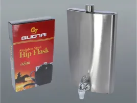 piersiowka-xxl-2-l-ze-stali-nierdzewnej-z-nalewakiem-srebrna-3515