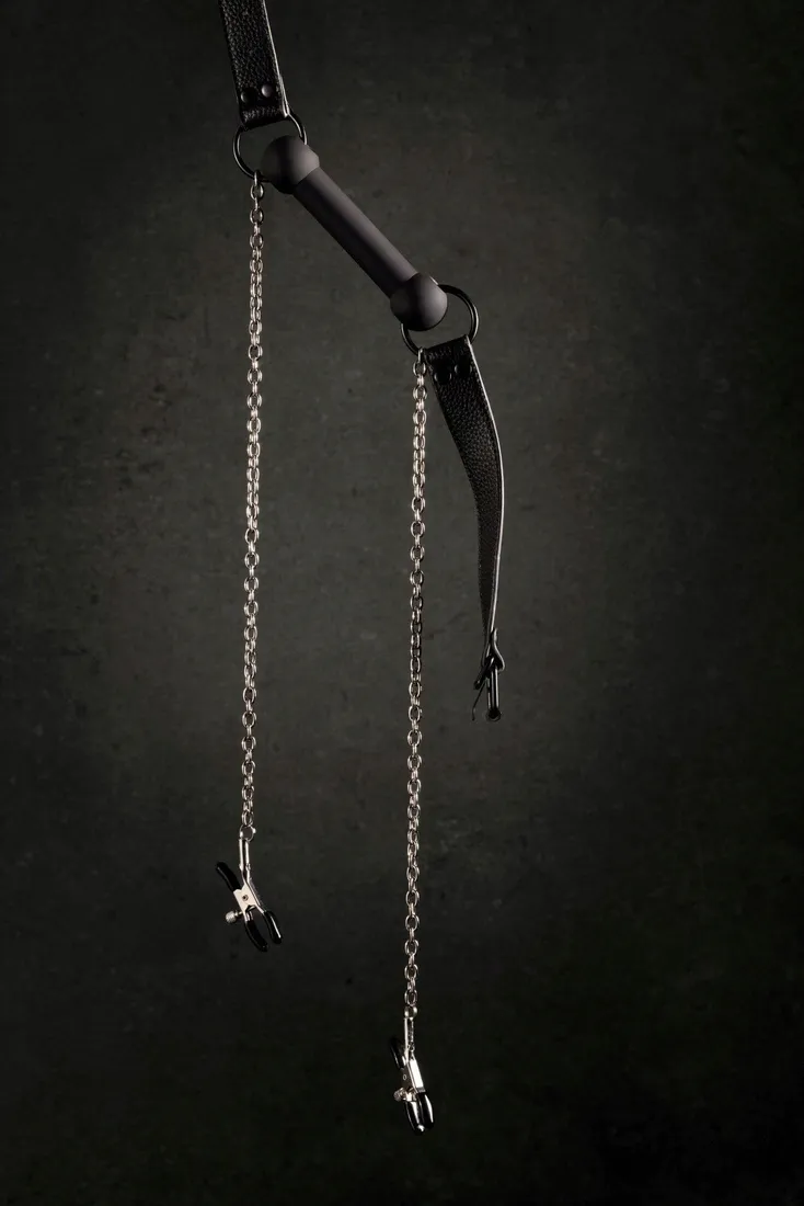 silicone-bit-gag-with-nipple-clamps-black