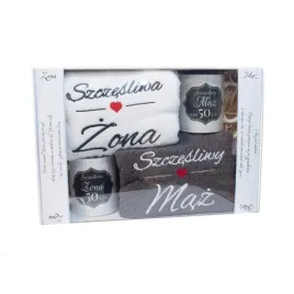 zestaw-2-reczniki-2-kubki-szczesliwi-od-50-lat