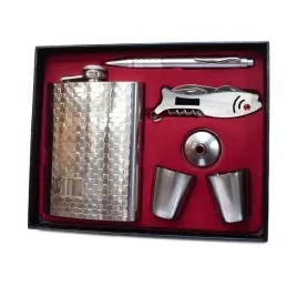 piersiowka-kieliszki-lejek-scyzoryk-dlugopis-w-kpl