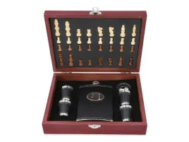 zestaw-szachy-piersiowka-kieliszki-w-skrzynce