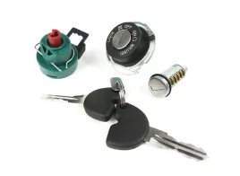 nowa-stacyjka-z-zestawem-zamkow-piaggio-fly-125-kpl-klucze-korek
