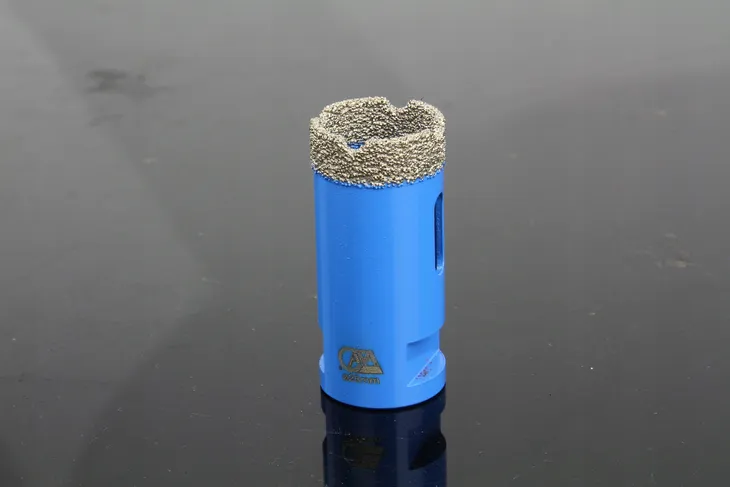 zestaw-otwornic-diamentowych-do-gresu-6-68-el-zastosowanie-beton