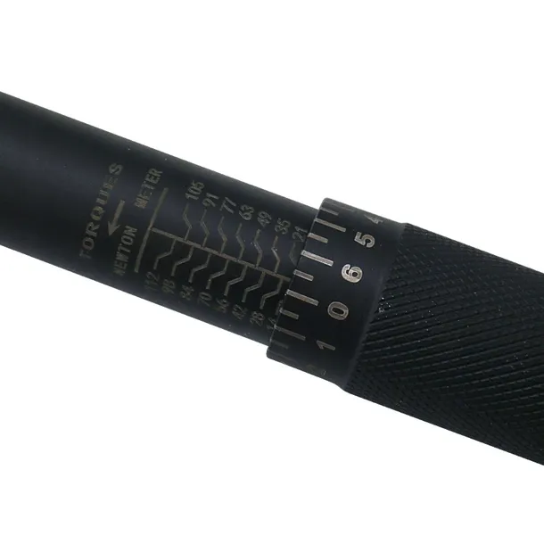 klucz-dynamometryczny-pro-technik-kdyn3-waga-z-opakowaniem-0-8-kg