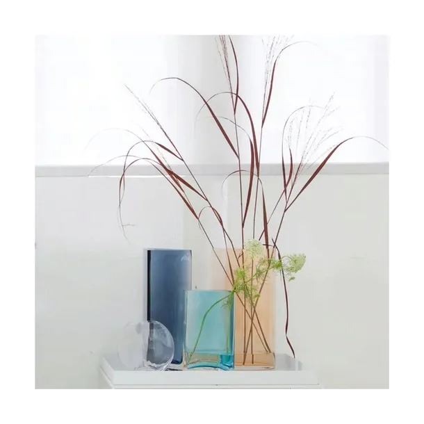 leonardo-centro-wazon-trojkatny-turkusowy-23cm-wysokosc-produktu-23-5-cm