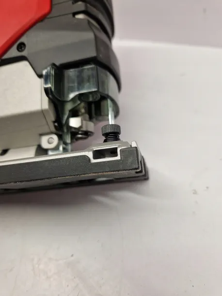 wyrzynarka-einhell-zasilanie-akumulatorowe-skok-brzeszczotu-25-mm