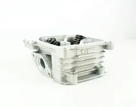 glowica-4t-gy6-80ccm-47mm-kpl-bez-odpowietrzeni