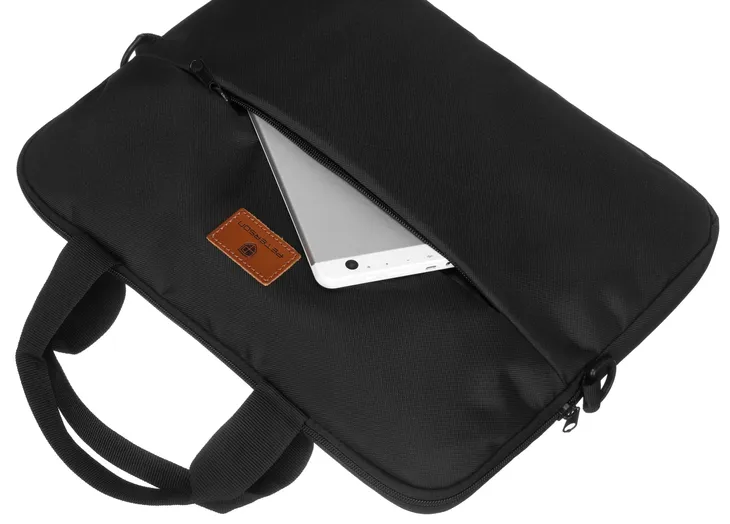 torba-na-laptopa-15-peterson-liczba-komor-2