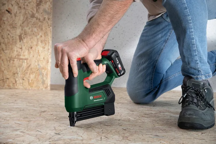 gwozdziarka-zszywacz-advancedtacker-18v-25-bosch-korpus-body-kod-producenta-06032a7100