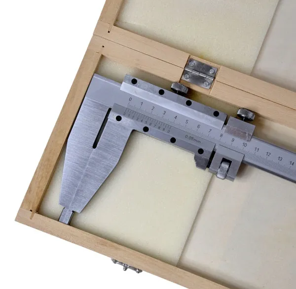 geko-precyzyjna-suwmiarka-0-500mm-005-jednoszczekowa-walizka-drewno-maksymalny-zakres-pomiaru-500-mm-rodzaj-analogowa