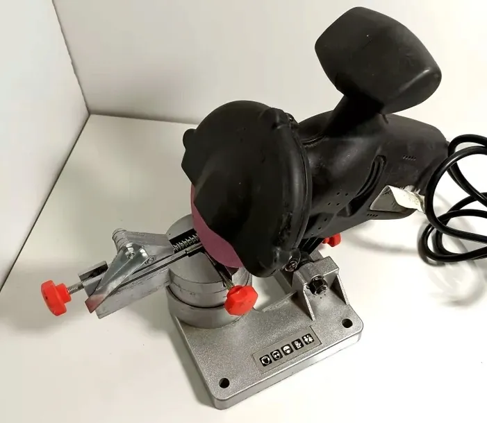 ostrzalka-mar-pol-m79103-750-informacje-dodatkowe-przezroczysta-oslona-ochronna