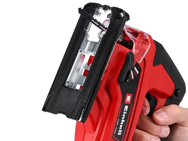 wyrzynarka-einhell-zasilanie-akumulatorowe-mocowanie-brzeszczotu-chwyt-typu-t