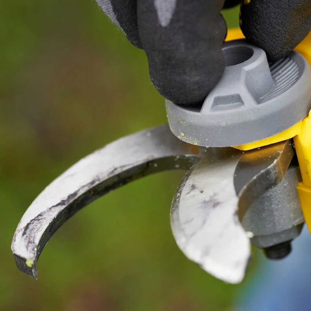 sekator-akumulatorowy-18v-stanley-sfmcpp32b-v20-marka-stanley