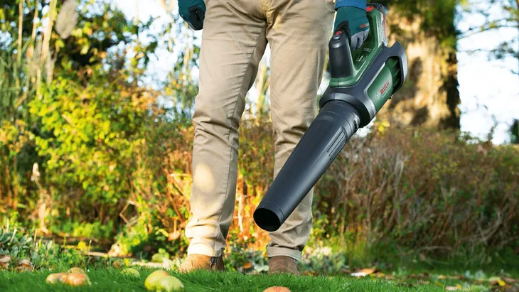 akumulatorowa-dmuchawa-do-lisci-advancedleafblower-36v-750-bosch-1x20ah-marka-bosch-zasilanie-akumulatorowe