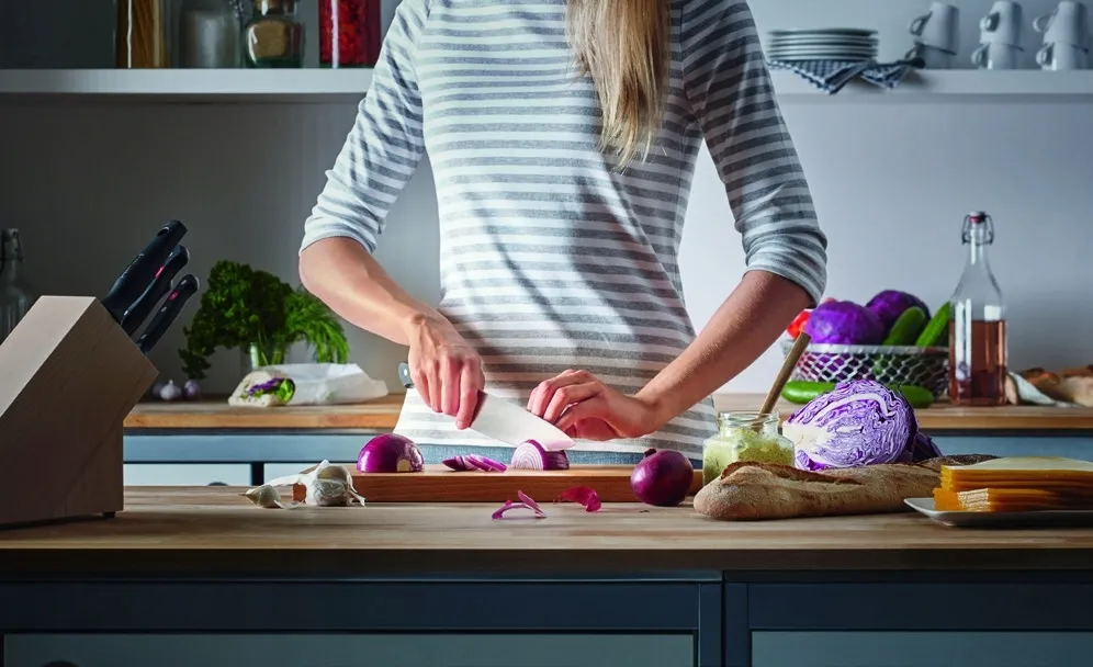 noz-do-warzyw-wusthof-9-cm-linia-classic-ikon-creme