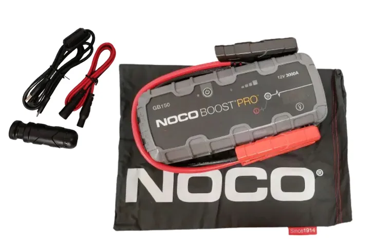 rozrusznik-litowy-noco-boost-pro-12-v-3000-a-model-boost-pro