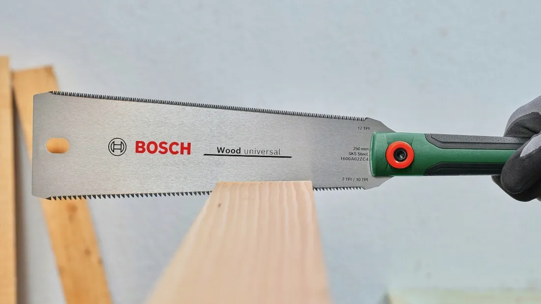 pila-reczna-do-drewna-bosch
