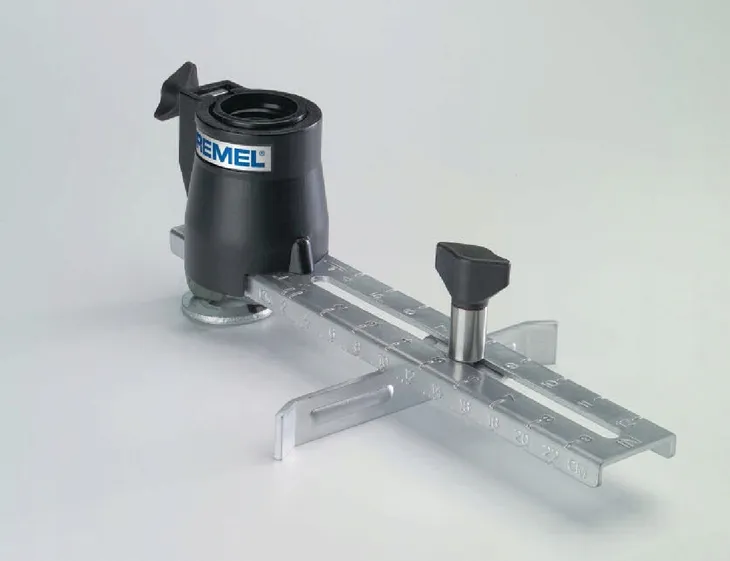 przystawka-do-ciecia-po-linii-i-kole-678-dremel-rodzaj-prowadnica-dlugosc-110-mm