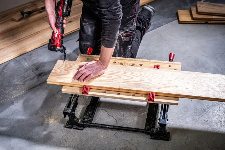 stol-roboczy-1290-skil-marka-skil-glebokosc-produktu-46-cm