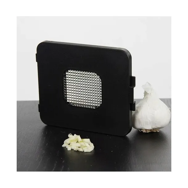 alligator-3098-material-obudowy-tworzywo-sztuczne