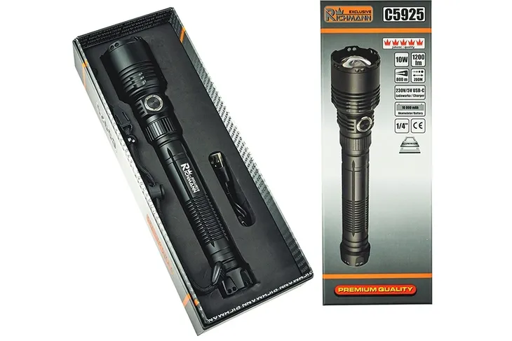 latarka-aluminiowa-akumulatorowa-10w-laser-1200lm-800m-zoom-10-000-ah-usb-c-zasilanie-akumulatorowe