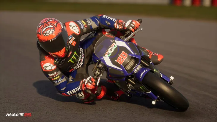 motogp-25-day-one-nsw-kod-w-pudelku-maksymalna-liczba-graczy-2