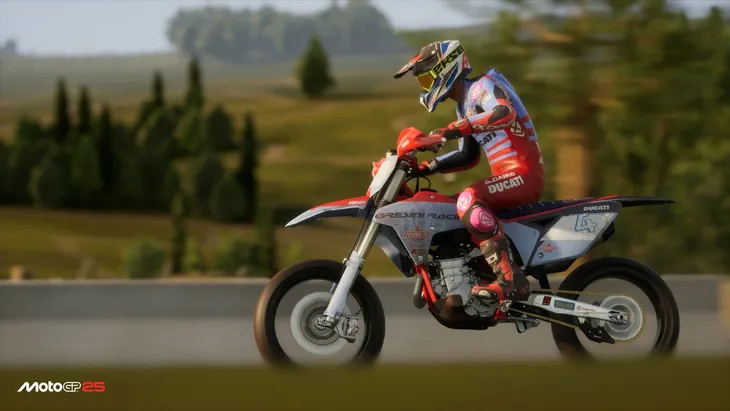 motogp-25-day-one-nsw-kod-w-pudelku-rodzaj-wydania-podstawa