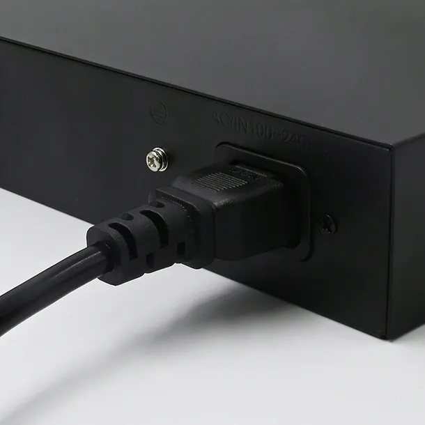 switch-qoltec-52290-8-portow-liczba-portow-8