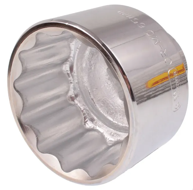 nasadka-krotka-do-klucza-nasadowego-65-mm-3-4-12-katna-chromowana-stal-cr-v-kod-producenta-c2765