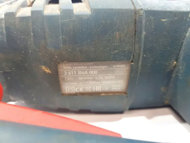 mlotowiertarka-bosch-sds-plus-800-w-maksymalna-liczba-udarow-4000