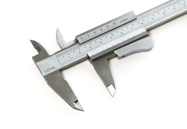 suwmiarka-noniuszowa-z-mechanizmem-auto-lock-precyzyjna-inox-150-mm-002-mm-certyfikat-ce