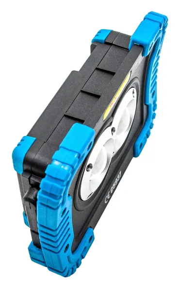 halogen-bialy-1150-lm-20-w-temperatura-barwowa-6000-k