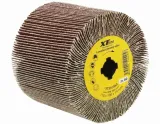 szczotka-lamelkowa-walcowa-do-satyniarki-grit-60-100x120mm-xt-line-xt391060-zastosowanie-beton