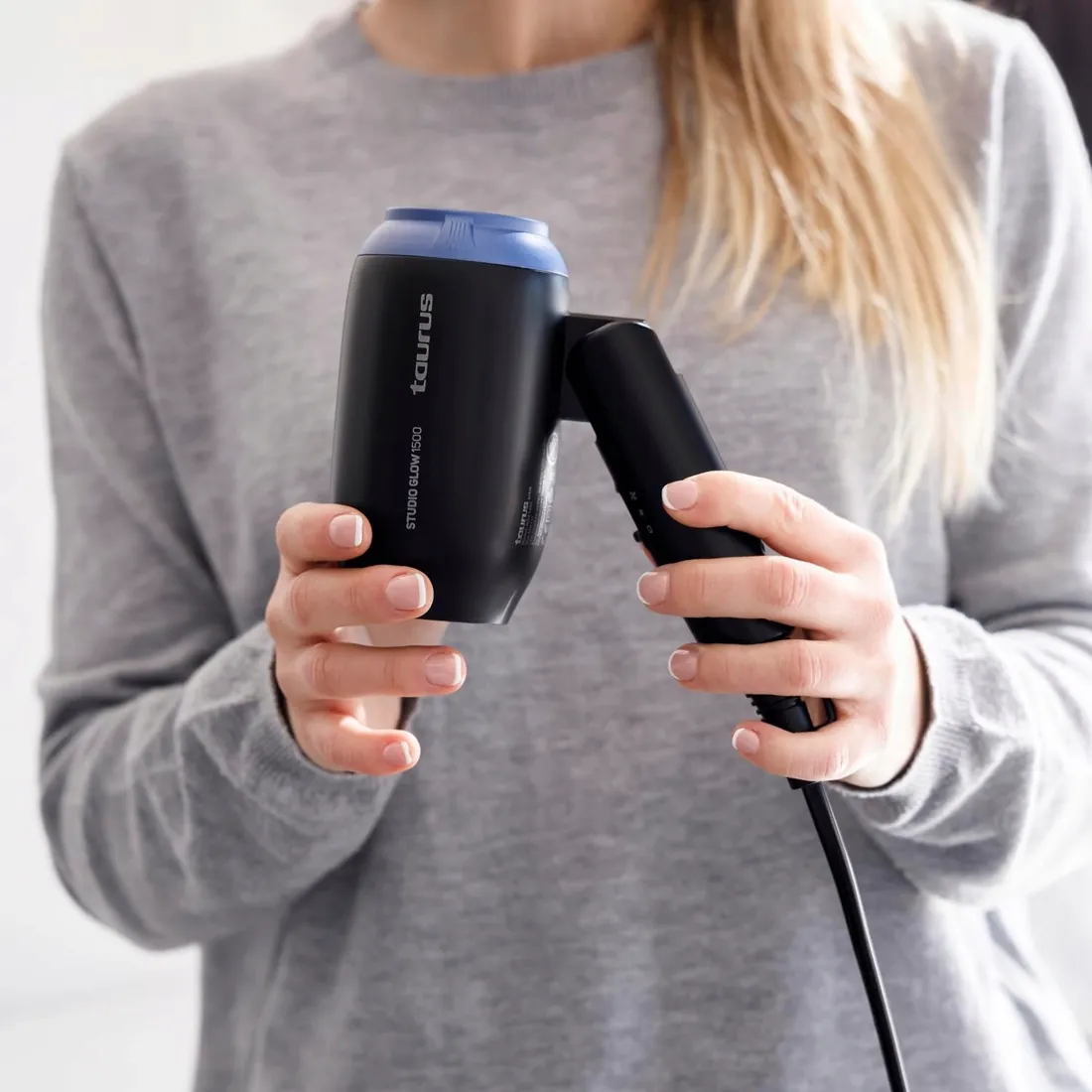 suszarka-do-wlosow-taurus-hda1400