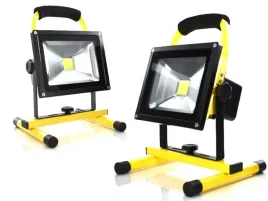 halogen-bialy-zimny-1800-lm-20-w