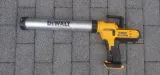 pistolet-do-silikonu-dewalt-600-marka-dewalt