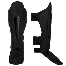 ochraniacze-piszczeli-i-stop-overlord-club-r-l