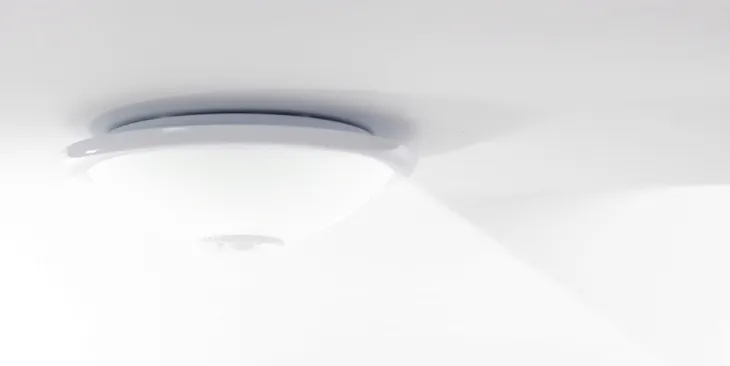 regulowany-plafon-sufitowy-lampa-panel-led-czujnik-ruchu-natynkowy-2x-e27-rodzaj-gwintu-e27