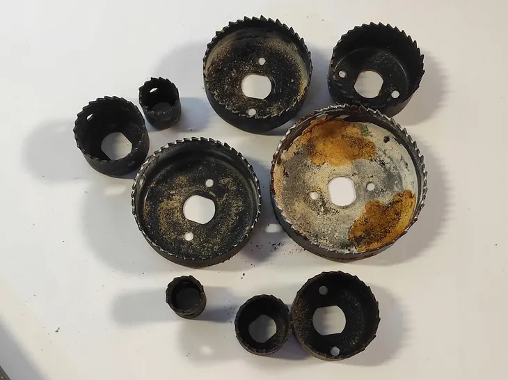 otwornica-dedra-82-mm-marka-dedra-zastosowanie-drewno