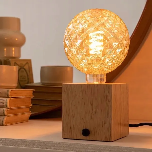 zarowka-led-lexman-barwa-swiatla-bialy-cieply