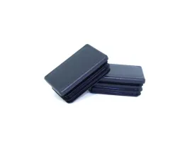 zaslepka-wewnetrzna-na-profil-30x20-czarny-500-szt
