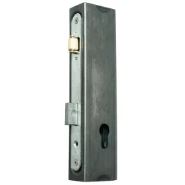 kaseta-60x40-z-zamkiem-rolkowo-zasuwkowym-72-34-puszka-obudowa-brama-furtka