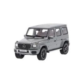 oryginalny-model-mercedes-benz-klasa-g-w465-1-43-amg-line-platinum-magno