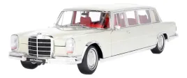 oryginalny-model-mercedes-benz-600-pullmann-w100-1-18-szarobialy
