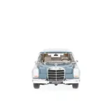 oryginalny-model-mercedes-benz-600-pullmann-w100-1-18-niebieski-producent-mercedes-benz-oe