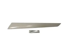 oryginalna-listwa-ozdobna-drzwi-pt-mercedes-c-w204