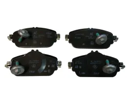 oryginalne-klocki-hamulcowe-przod-mercedes-c-w205