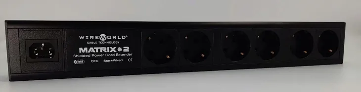 wireworld-matrix-2-listwa-zasilajaca-kod-producenta-matrixeu-2-model-matrix-2